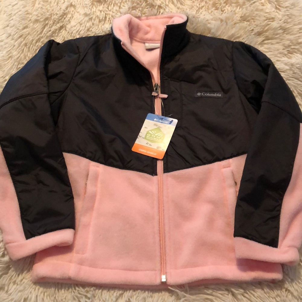 Columbia girls fleece coat size Small  NWT.  Light pink and black